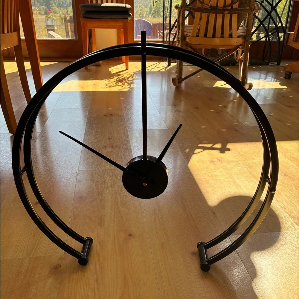 Unique Modern Contemporary Minimalist Black Standing Metal Clock New